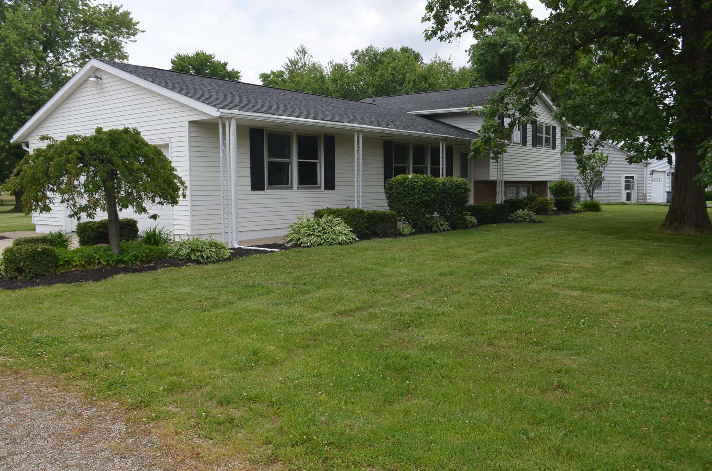 Home in Van Wert County, Ohio - REAL ESTATE AUCTION OFFERED IN 1 TRACT IN VAN WERT COUNTY, OHIO
